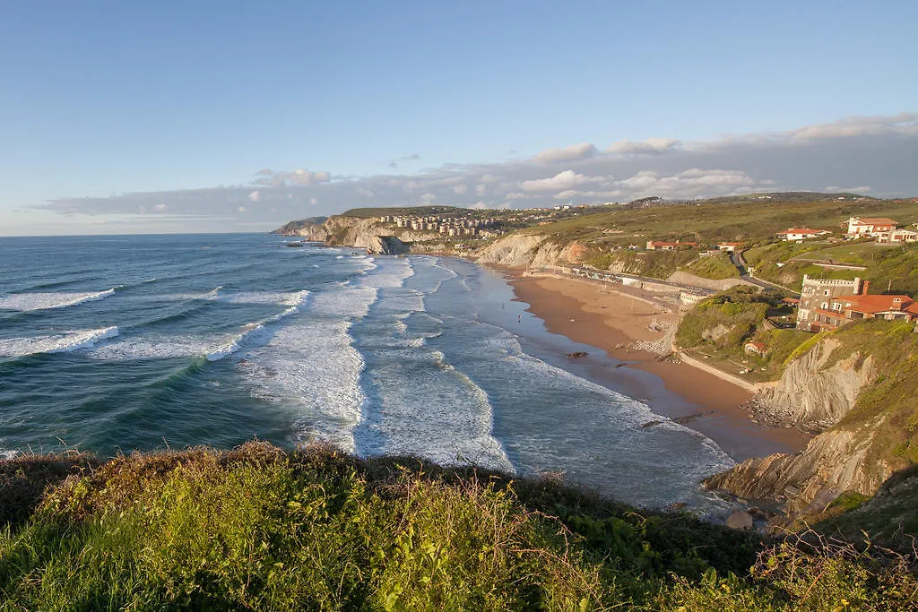 Moana Surf Hostel Urduliz