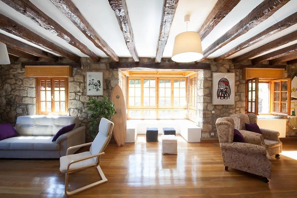 Moana Surf Hostel Urduliz